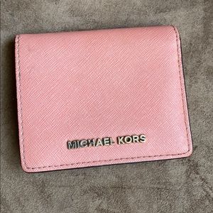 squared wallet .no rips .good conditions